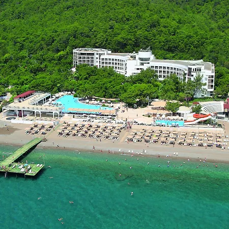 Szálloda La Mer 4*